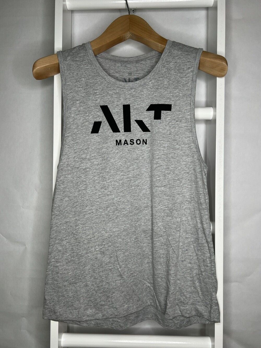 NWT Womens M Workout Tank Top Sleeveless Grey Knit Activewear AKT Athletic